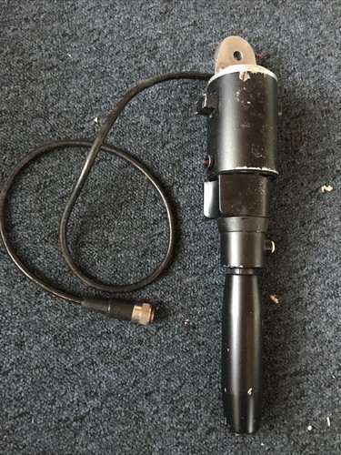 Broadcast camera zoom - zoom, remote
