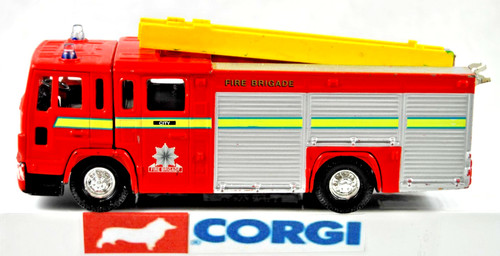Corgi volvo fire - volvo, brigade