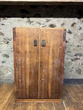 VINTAGE GENTLEMANS WARDROBE