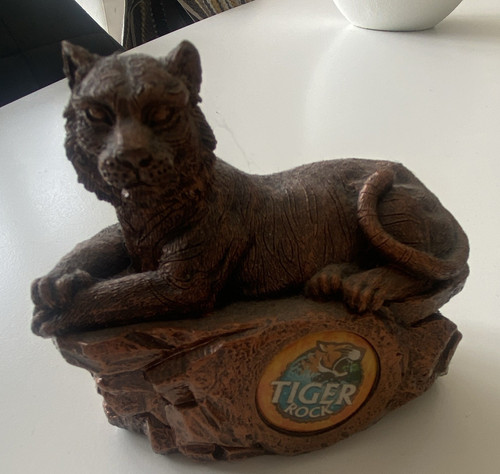 Tiger rock resin - tiger,