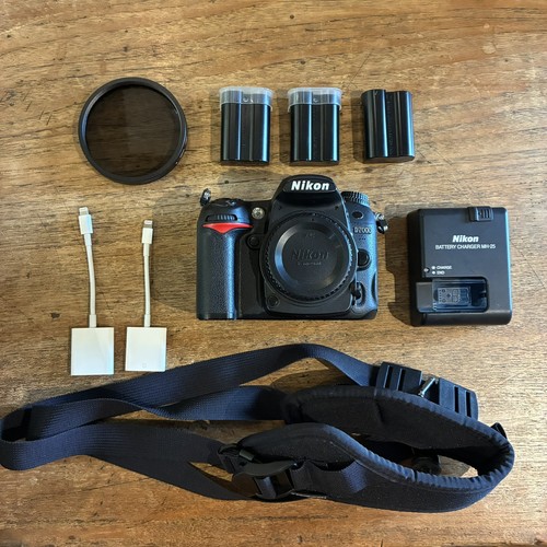 Nikon d7000 dslr - nikon, camera