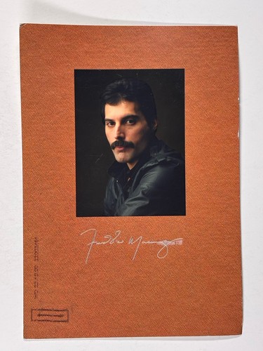 Queen freddie mercury postcard - queen,