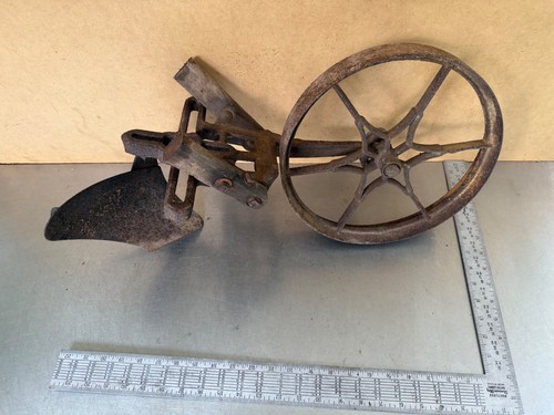 Vintage planet cultivator - vintage,