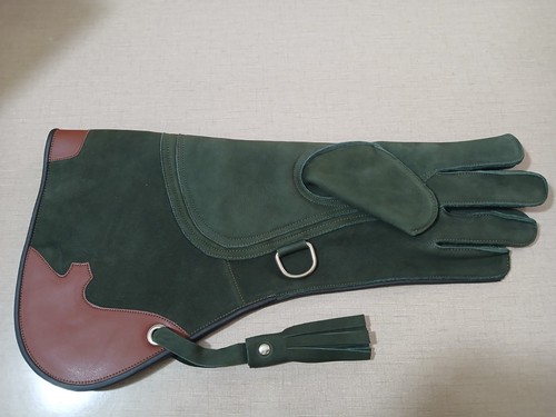 Falconry glove green nubuck - glove,