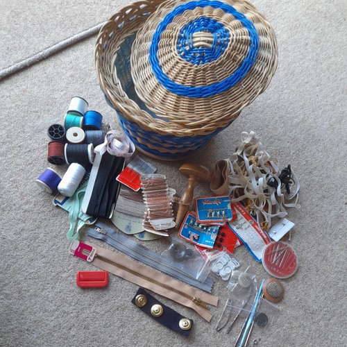 Vintage wicker sewing - vintage,