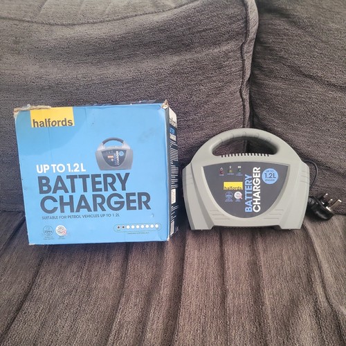 Halfords battery charger - , to