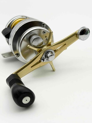 Shimano calcutta 300f - calcutta, right