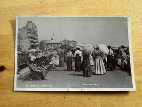Postcard parade hastings - -,