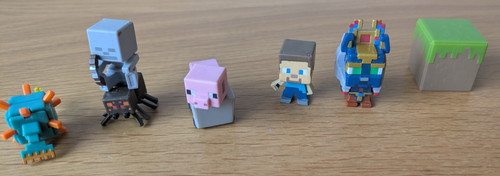 Minecraft small mini figures - minecraft,
