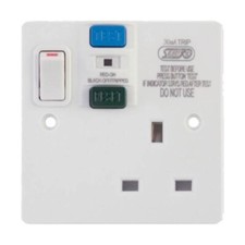 Selectric SPL-2 13A 1 Gang Switched Single RCD Protected Socket Passive Latching