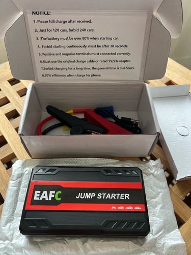 Car jump starter pack - starter, booster
