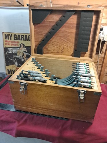 Set mitutoyo micrometers - of,