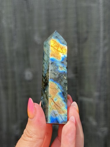 Labradorite tower point - tower,