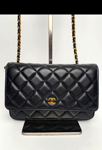 Chanel woc black - chanel, quilted