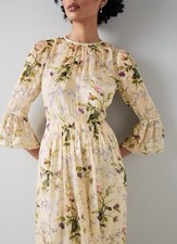 LK Bennett Lourdes Cream