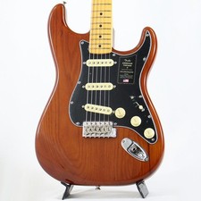 Fender American Vintage II
