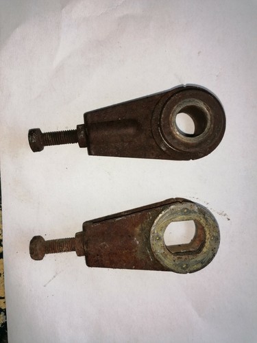 Chain tensioner registers - chain,