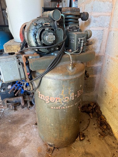 Air compressor vertical tank - vertical,
