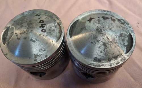 Bsa a10 pistons - ,