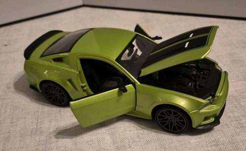 Maisto ford mustang special - mustang,