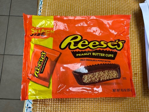 Reese milk chocolate - reese's,