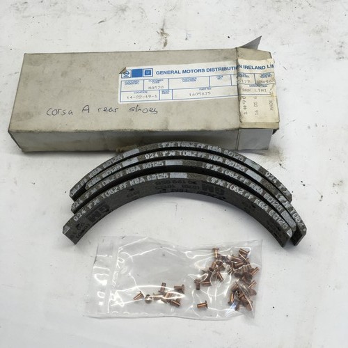 Vauxhall nova rear - nova, wheel
