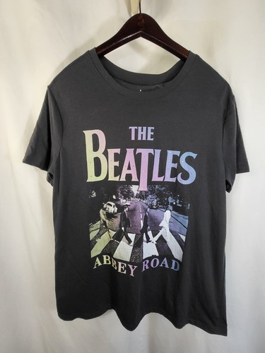 The beatles women - beatles, road