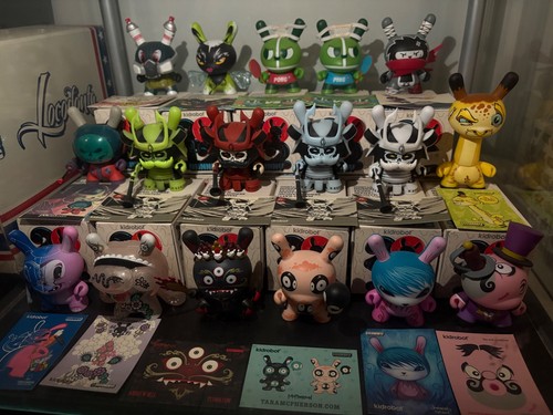 Kidrobot dunny series - dunny, 17