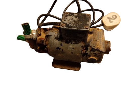 Vintage small stuart turner - small,