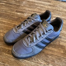 Adidas AS 520 cordura trainers