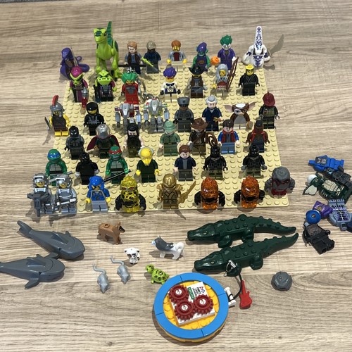Lego minifigure bundle - lego,