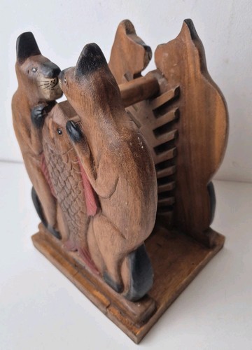 Vintage wooden hand carved cat - wooden,