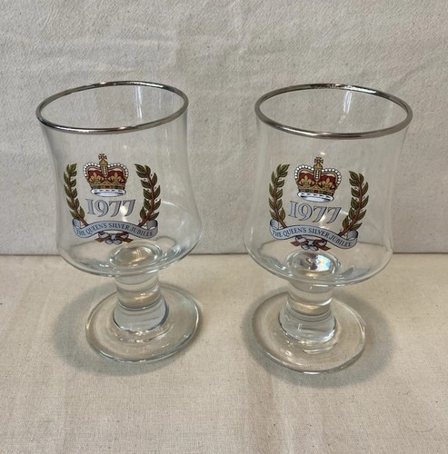 Pair silver jubilee - silver, 1977