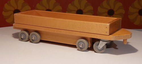 Community playthings - #03,,