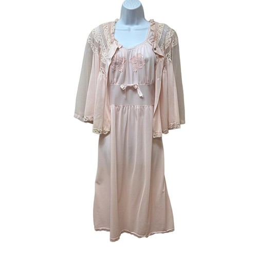 Vintage peach pink lace - vintage,