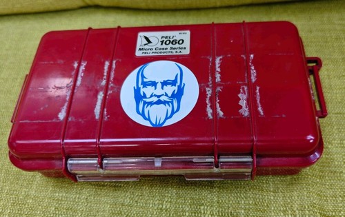 Peli 1060 micro - micro, red