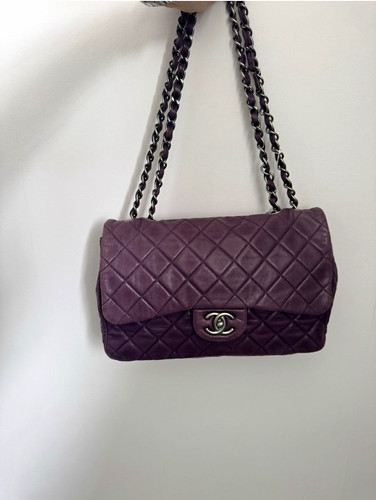 Chanel purple quilted leather - purple,