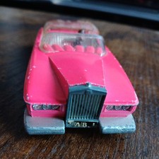 Dinky toys 100 - dinky, thunderbirds