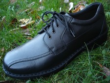 Clarks ACTIVE-AIR Black