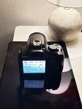 Canon EOS 1300D + EFS 18-55mm