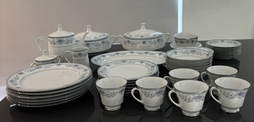 Noritake blue hill 2482 43 - blue,