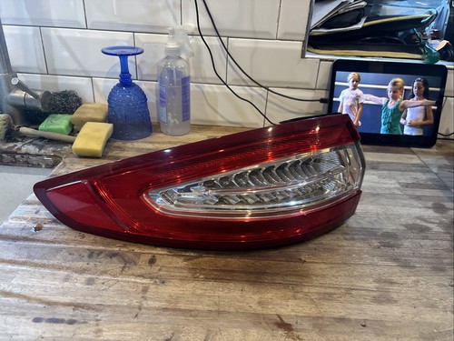 Ford mondeo mk5 zetec tdci - zetec,