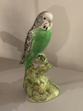 VERY RARE  BESWICK GREEN BUDGERIGAR-FACING RIGHT NO 1217B, MADE 1967-70 MINT.