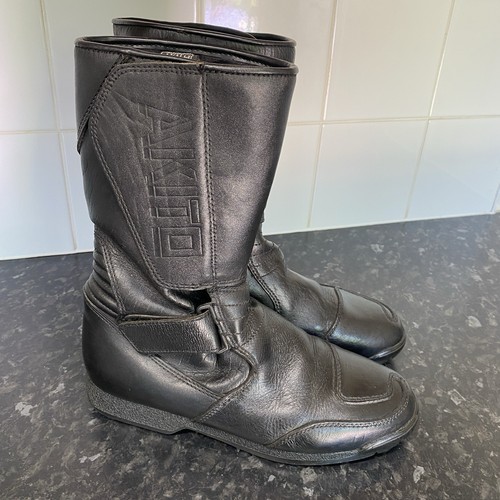 Akita black leather motorcycle - black,