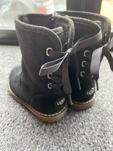 Ugg children boots - children's, size