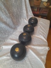 Full set Lawn Bowls  Henselite Super-Grip Vintage Bowls Set Size 4 with Bag 