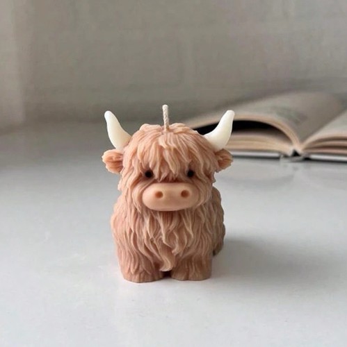 Highland cow candle - pack, of