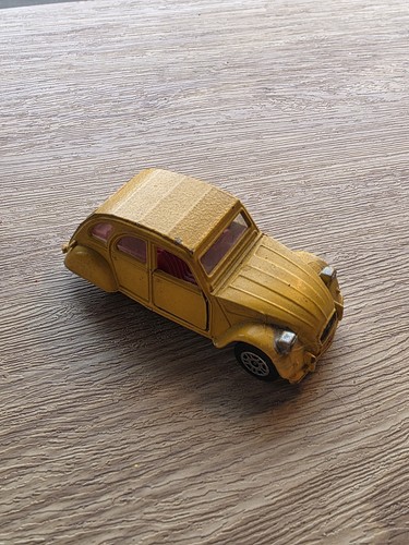 Corgi citroen 2cv6 die cast - citroen, die-cast