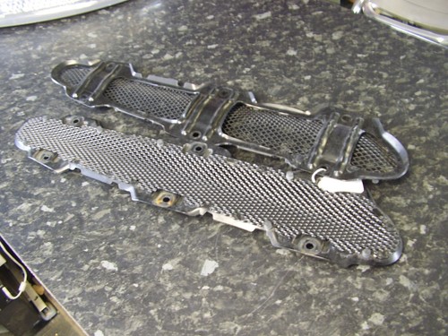 Genuine aston martin db9 - aston,