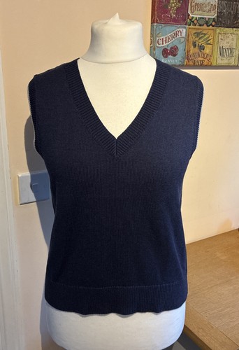 Brora dark blue neck - brora, v